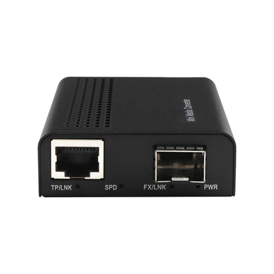 Qualité  1G 10G Unmanaged Copper SFP+ Fiber Ethernet Media Converter DC12V With DIP usine