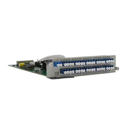 1U rack 100 GHz AWG 40 longueurs d'onde Carte de multiplexage/démultiplexage pour les systèmes DWDM de grande capacité