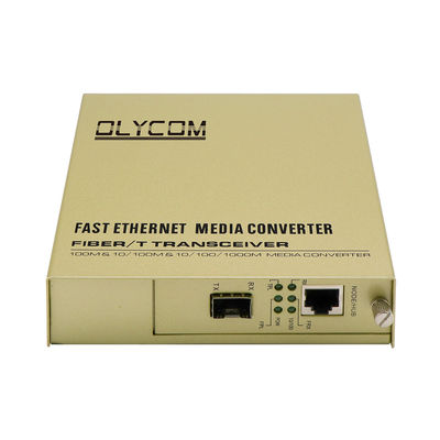 Convertisseur multimédia à fibre simple SFP 10/100 Mbps Entrée CA non gérée LFPT 2KM 20KM CE